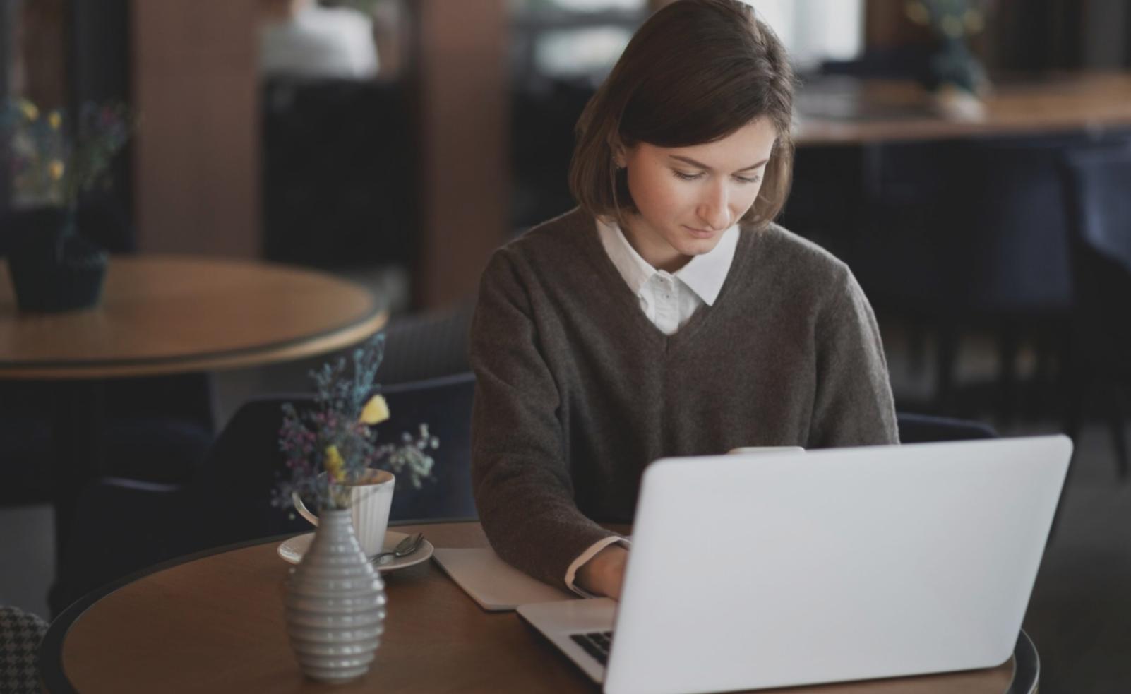 Praxisorientiertes Lernen mit realen Fallstudien und Excel-Modellen